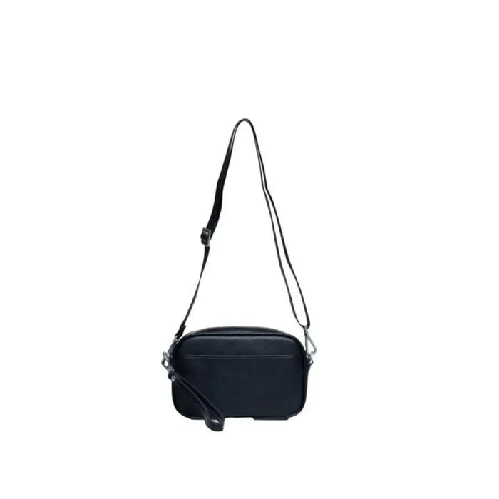 Black leather crossbody bag with zipper and adjustable strap from Guess Men Bag