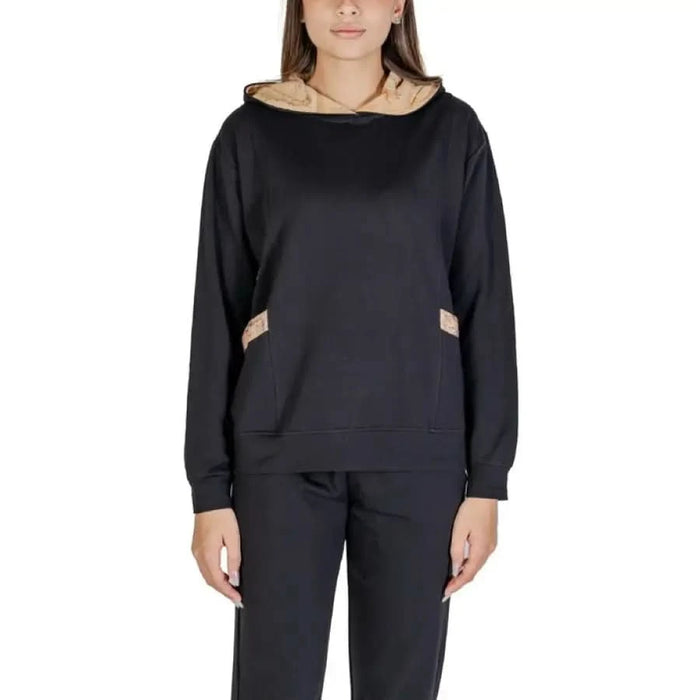 Black sweatshirt with beige trim accents from Alviero Martini Prima Classe