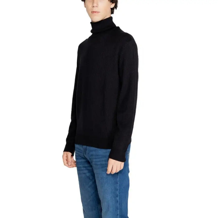 Black turtleneck sweater with long sleeves from Armani Exchange for men