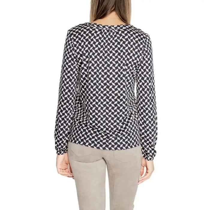 Black and white geometric patterned long-sleeve blouse by Street One for women