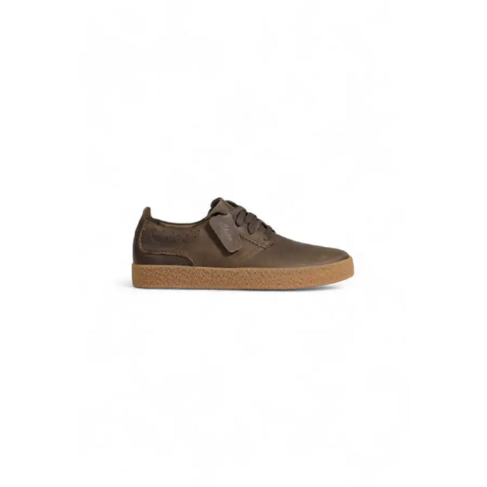 Brown leather casual shoe with gum rubber sole from Clarks Men Lace Ups collection