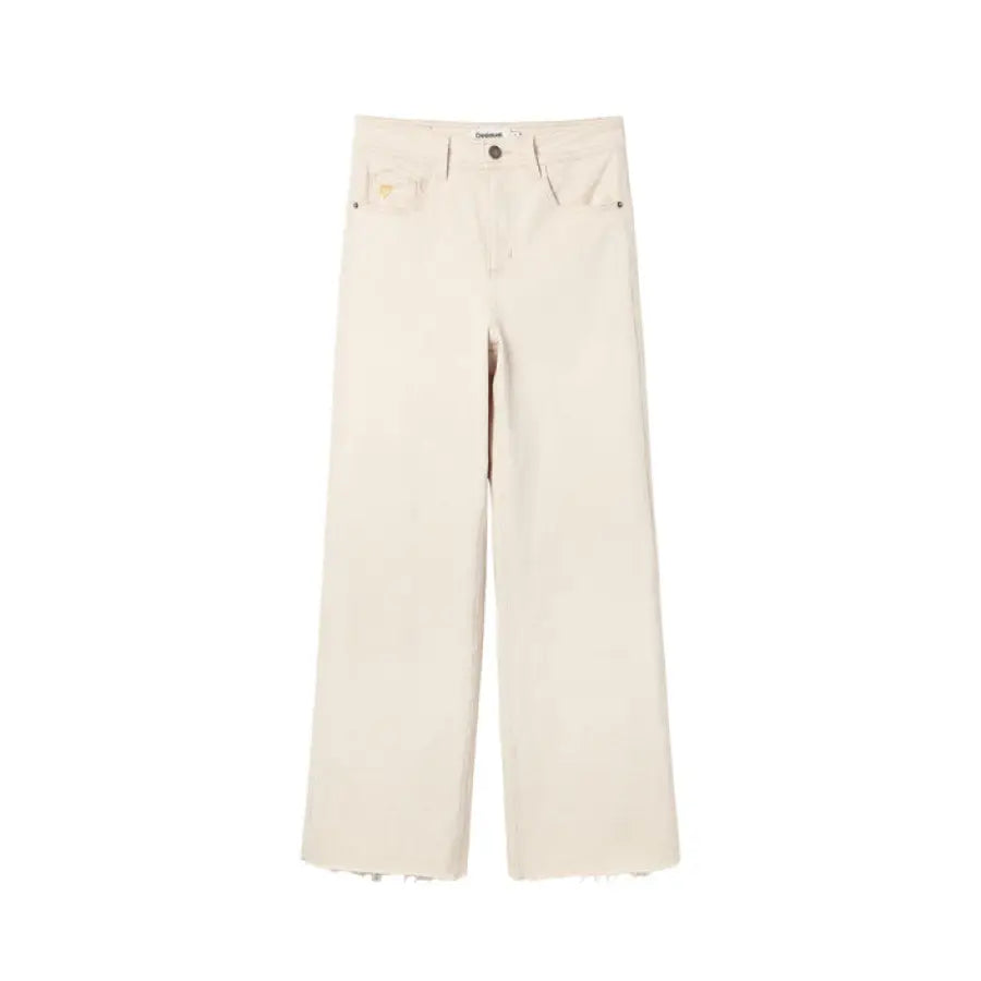 Desigual women jeans: Cream-colored wide-leg jeans with raw hem