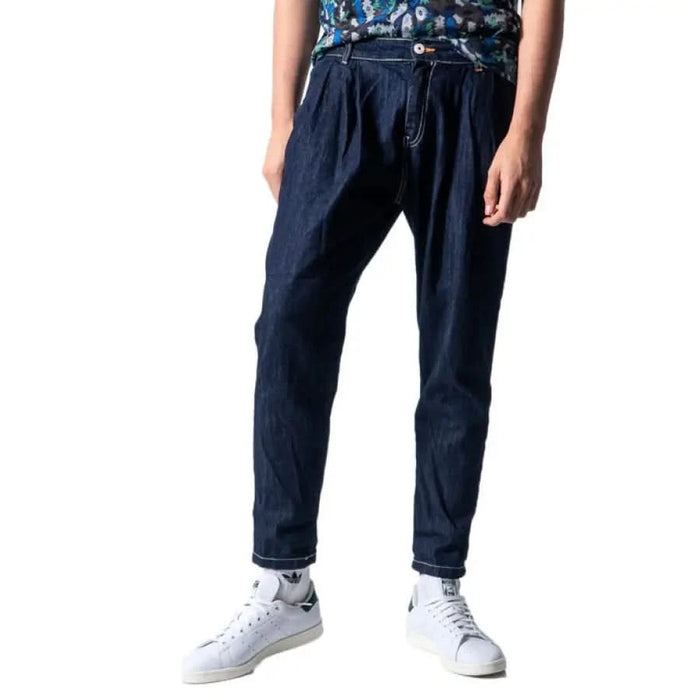 Dark blue relaxed fit pleated jeans with cuffed ankles from Displaj Men Jeans