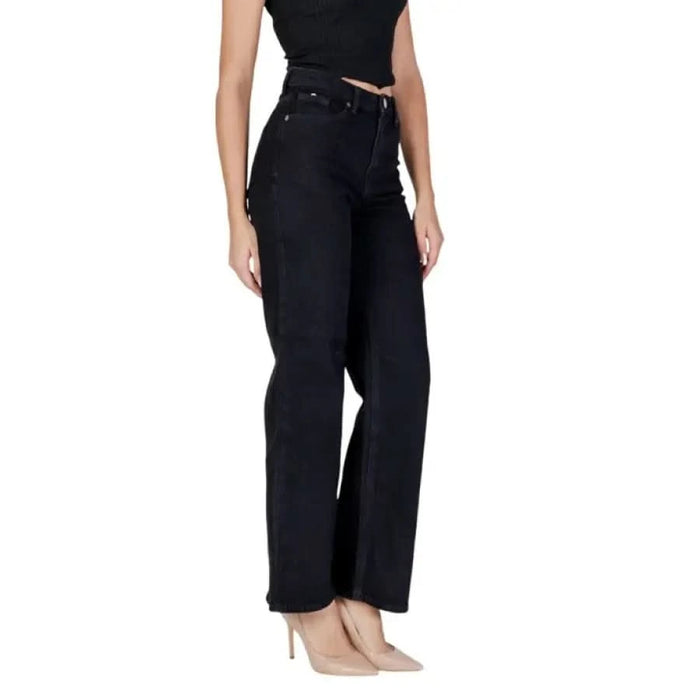 Dark blue high-waisted wide-leg denim jeans by Vero Moda for women