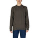 Dark brown crew neck sweater with long sleeves from Gas Men’s collection