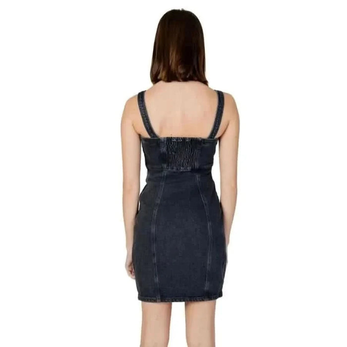 Tommy Hilfiger dark denim sleeveless fitted dress with back zipper