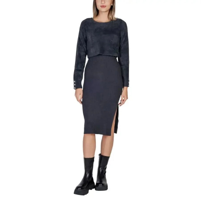 Dark gray knit sweater dress with side slit and long sleeves by Morgan De Toi