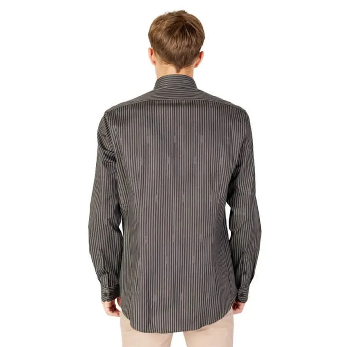 Calvin Klein Gray Pinstriped Men’s Dress Shirt Seen from the Back