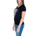 Guess - Women T-Shirt - Clothing T-shirts