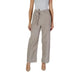 High-waisted beige wide-leg trousers with jean-style pockets from Only Women Trousers