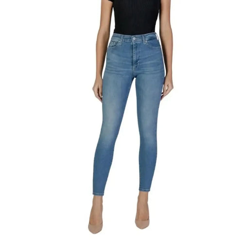 High-waisted skinny blue jeans with light wash from Tommy Hilfiger Women’s collection