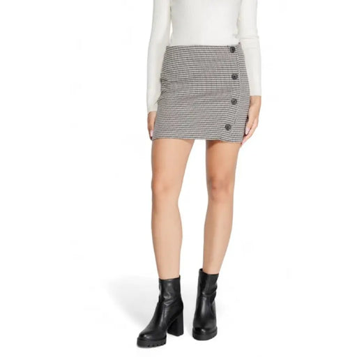 Houndstooth patterned mini skirt with side buttons from Only Women Skirt collection