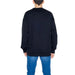 Man wearing Underclub Men Sweatshirts black sweatshirt jacket