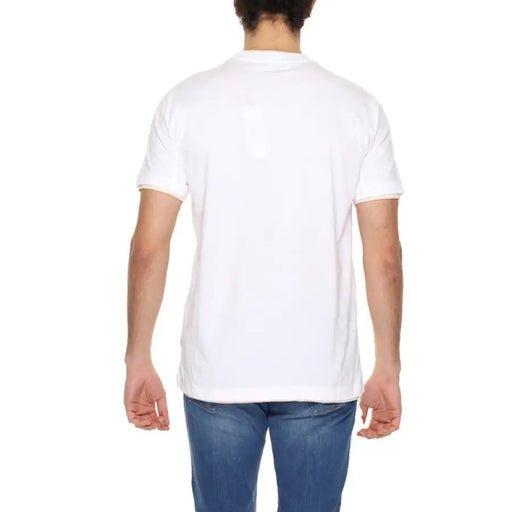 Urban style clothing: Hamaki-ho Men T-Shirt on a man in white shirt and jeans