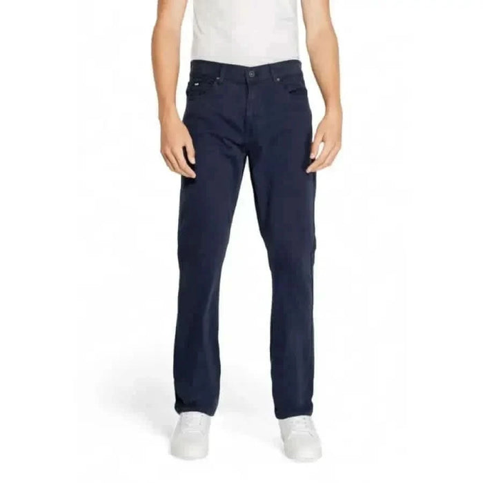 Navy blue straight-leg Gas Men Jeans showcased on a model