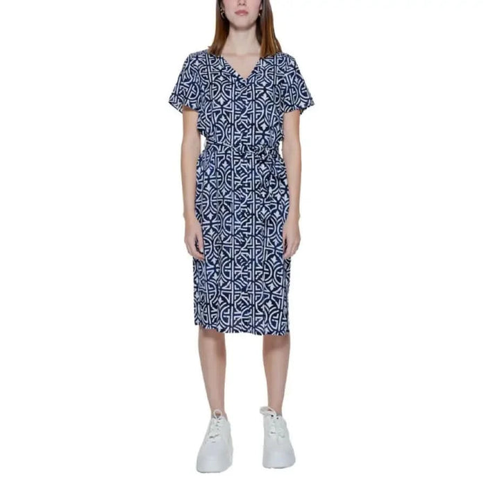 Navy and white geometric print midi dress with short sleeves and v-neck by Street One