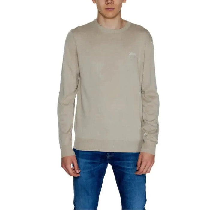 The North Face men’s sweater displayed in Guess - Guess Men Knitwear product