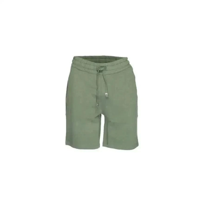 U.S. Polo Assn. men’s shorts for urban style clothing and city fashion