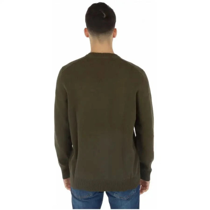 Olive green knit sweater from the back by Lyle & Scott Men Knitwear