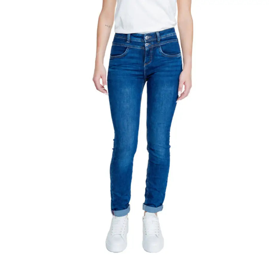 Street One Women Jeans: Blue skinny jeans with double-button waistband and rolled cuffs