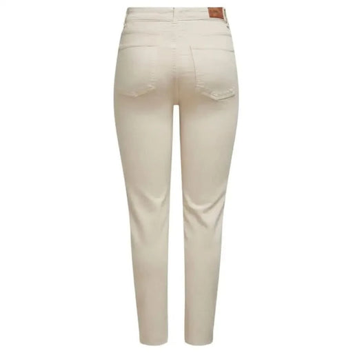 Pair of cream skinny jeans with back pockets and leather patch - Only Women Jeans