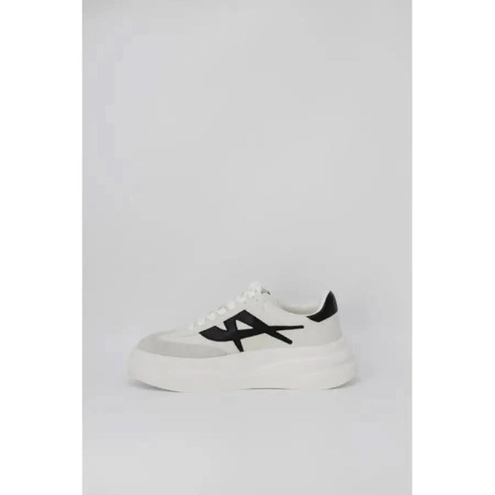 Ash Ash Women wearing stylish Ash Women Sneakers in white and black