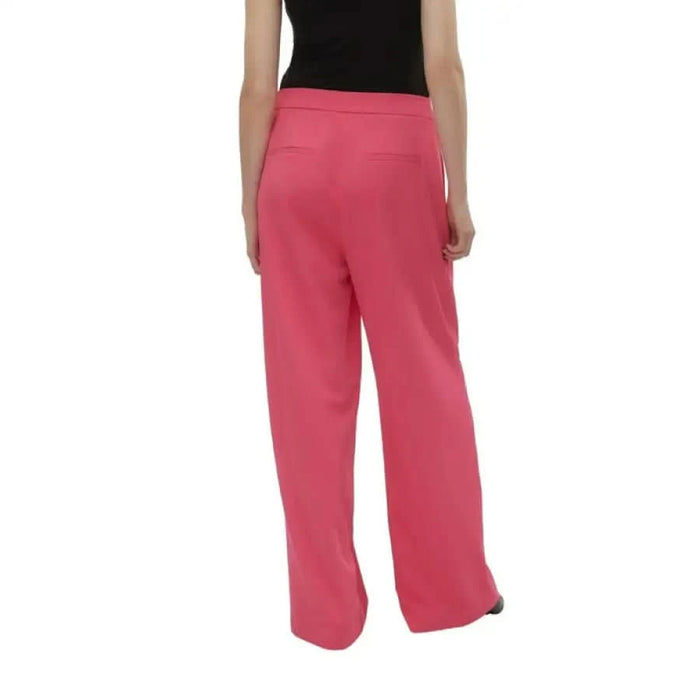 Vero Moda pink wide-leg trousers for women - stylish and comfy pants from Vero Moda