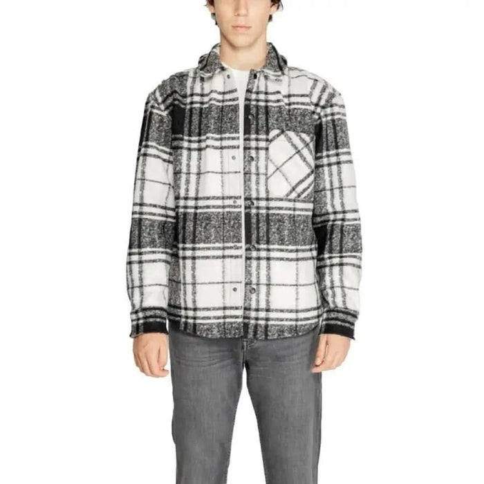 Plaid flannel shirt in black and white checkered pattern by Jack & Jones Men’s Shirt