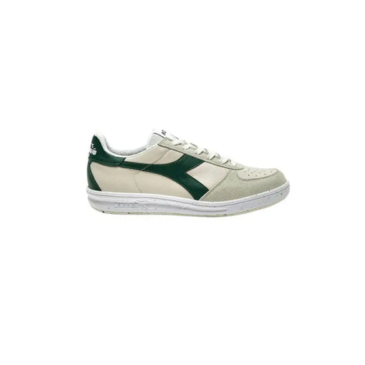 Retro-style Diadora Men Sneakers in beige and green color scheme