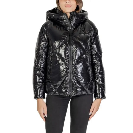 Shiny black quilted puffer jacket with hood and zipper from Blauer Women’s collection