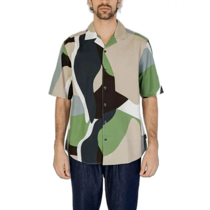 Short-sleeved abstract geometric shirt in beige, green, navy, brown - Only & Sons Men Shirt