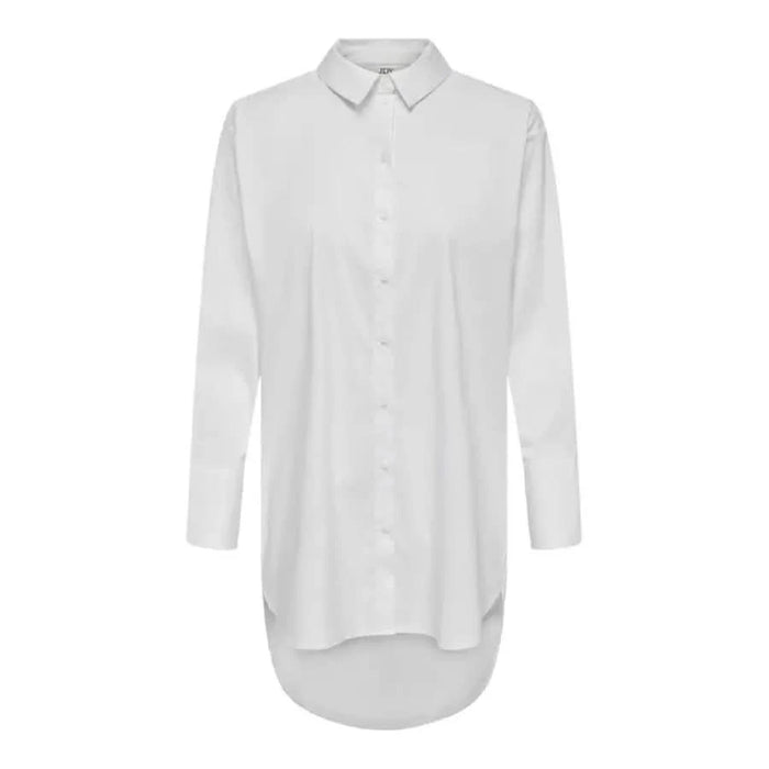 Jacqueline De Yong Women’s white button-down shirt with a long, curved hemline