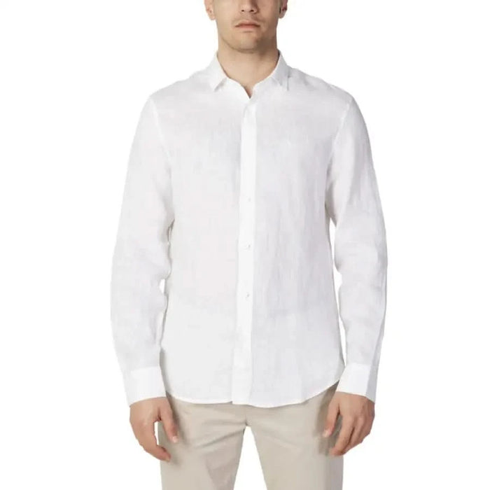 White long-sleeve dress shirt with collar - Armani Exchange Men Shirt by Armani Exchange