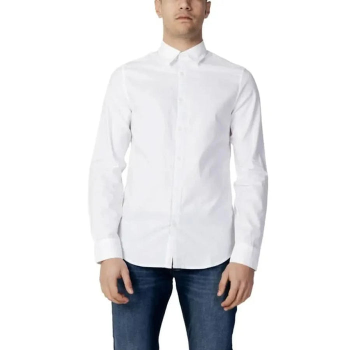 Armani Exchange Men’s White Button-Up Dress Shirt with Blue Jeans