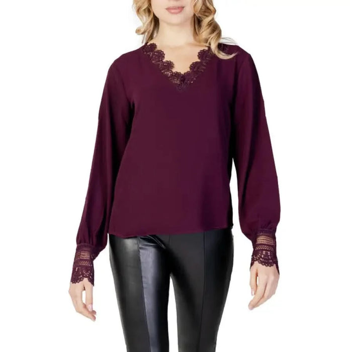 Only - Women Blouse - bordeaux / XS - Clothing