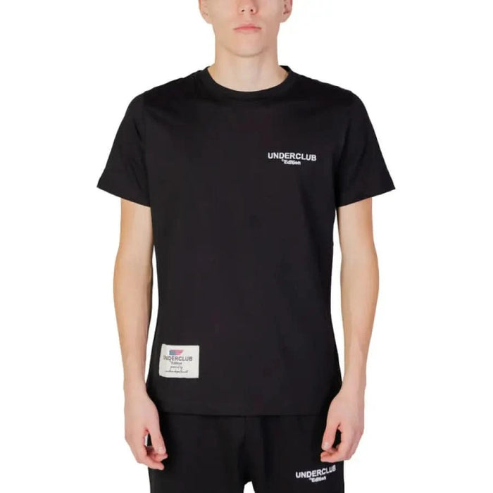 Young man in urban style Underclub Men T-Shirt with ’No’ slogan